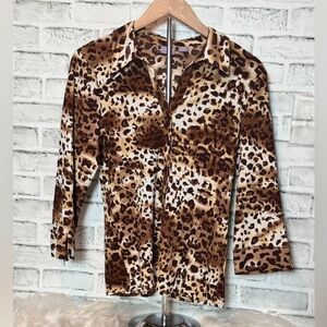 Laura Scott Leopard Print Women's button down ‎ Top size XL pleats 3/4 sleeves